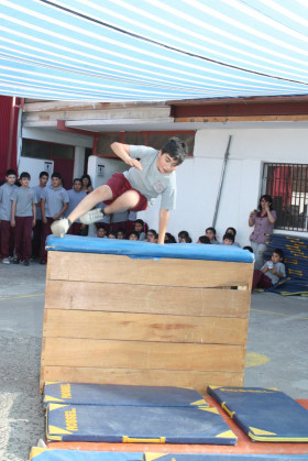 Revista Gimnasia 4